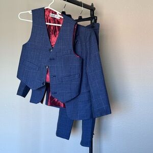 Boys 5-Piece Formal Suit Set